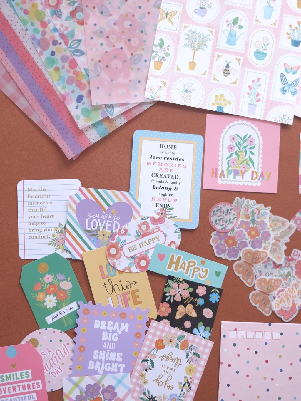 Vintage Junk Journal Ephemera Kit 97Pcs Scrapbook Paper Washi Sticker Pack Stationery